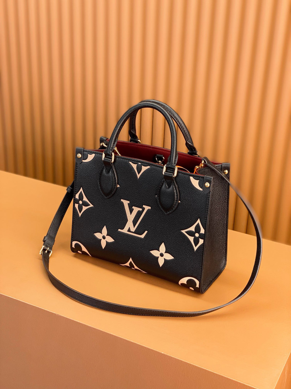 Louis Vuitton LV On The Go PM Tote Bag Like Auth Handbags Woman’s 25cm