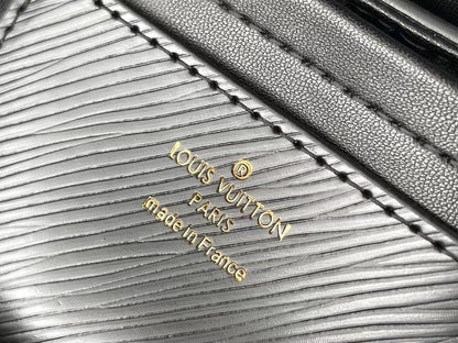 Louis Vuitton LV Twist Mini Like Auth Lock Gold Handbags 23x17x9.5cm
