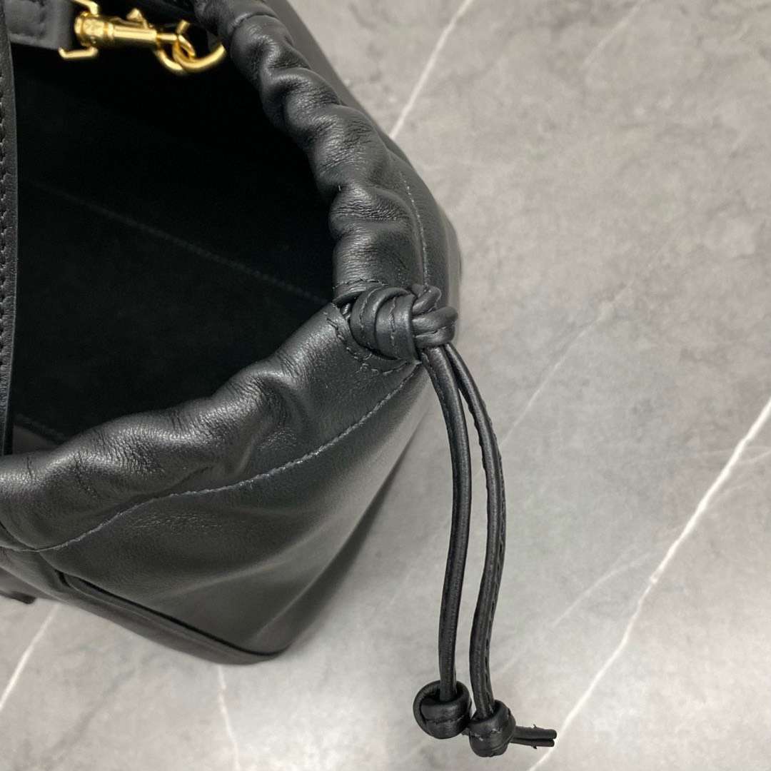 Celine Cabas Black Handbag Soft Leather 22x17x15cm
