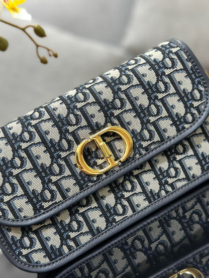 Dior 30 Montaigne Avenue Monogram Super Bag 22.5x12cm
