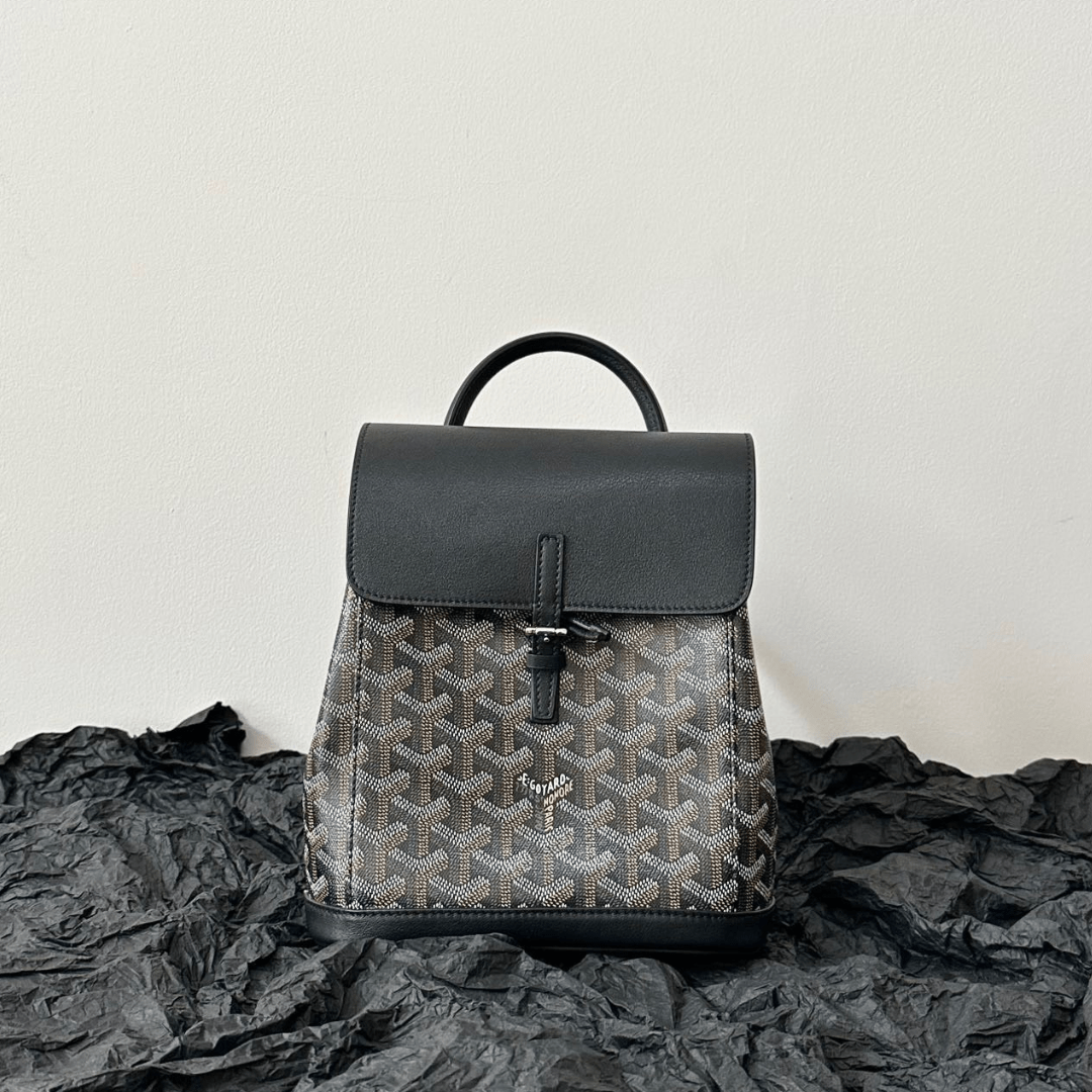 Goyard Mini Backpack Black Super Quality Monogram Pattern Size 23x19cm