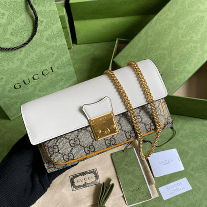 Gucci Clutch Women’s Crossbody Bag with High Quality Monogram Pattern 19x10cm