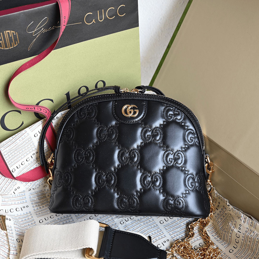 Gucci Matelasse Like Auth Bag with Embossed GC Pattern 21cm