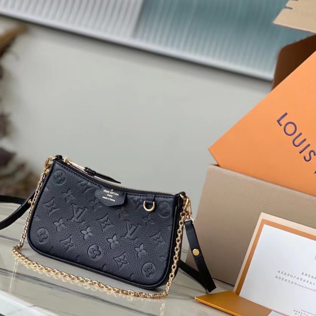 Louis Vuitton LV Easy Pouch On Strap Super Handbags Black 19×11.5x3cm