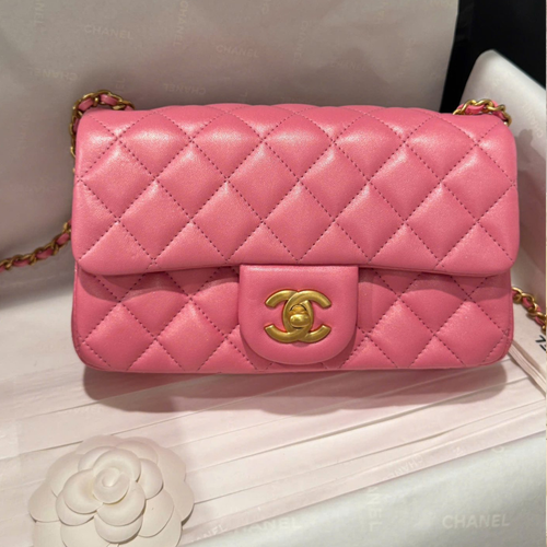 Chanel Classic Flap Mini Pink Gold Hardware 20cm