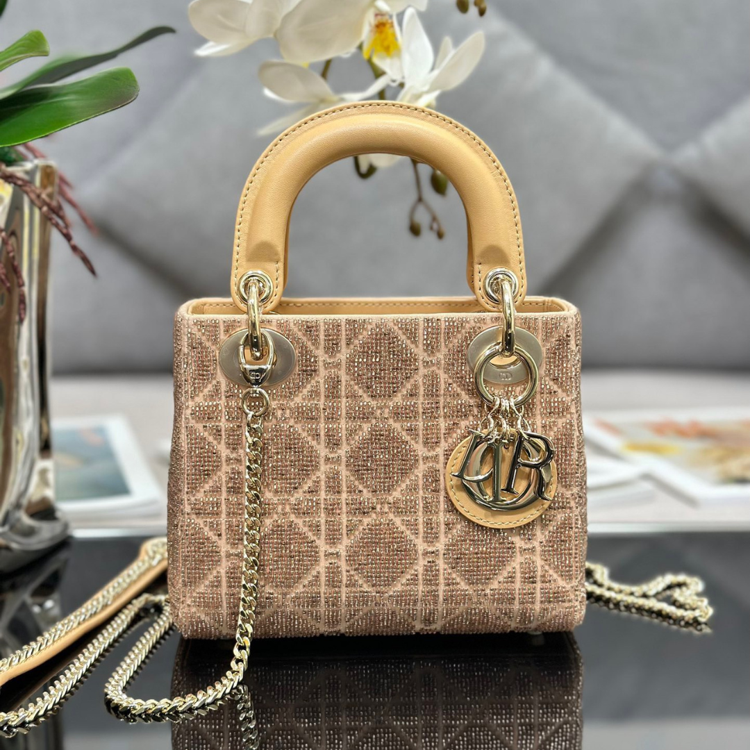 Dior Lady Super Yellow Beaded Handbag 17x15x7cm