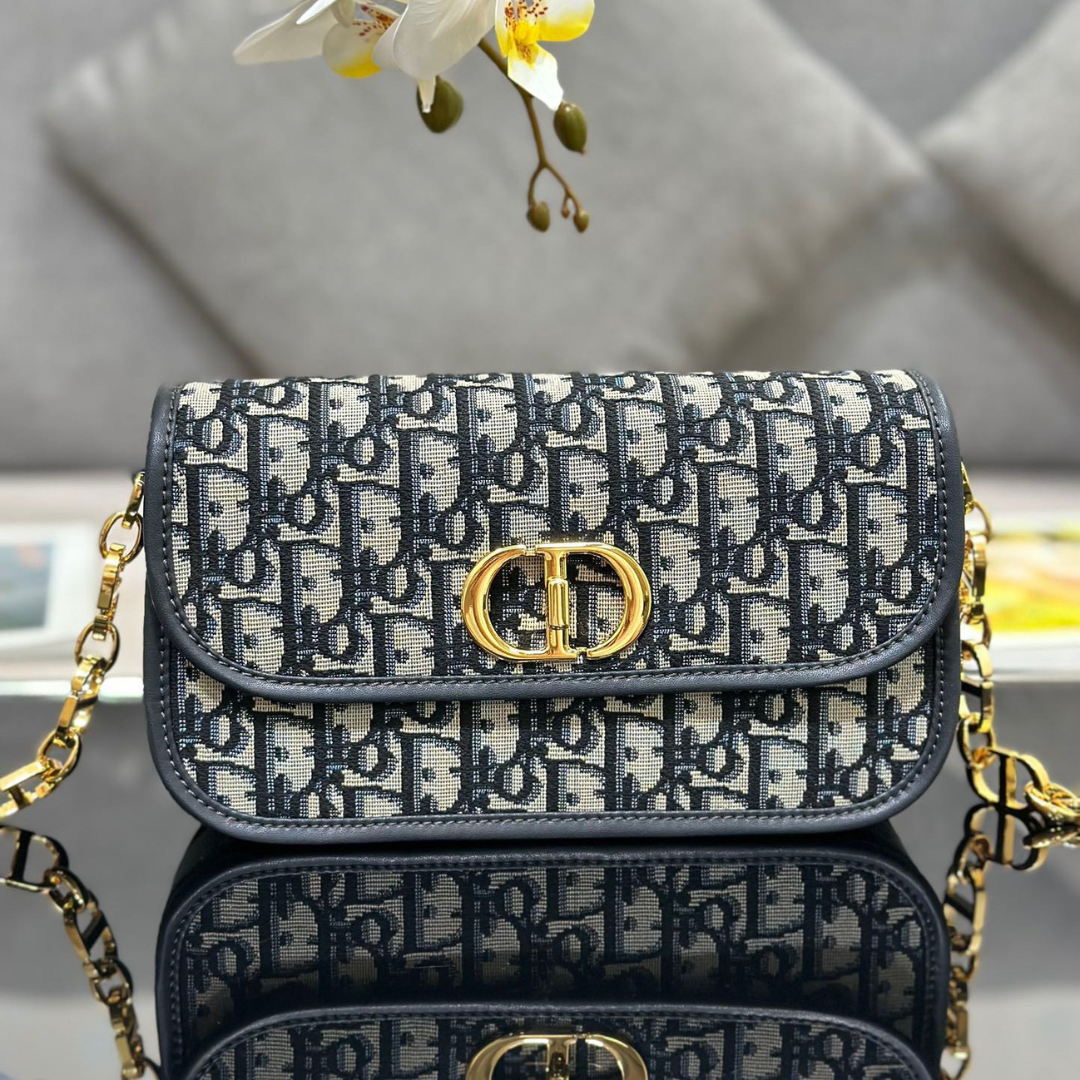 Dior 30 Montaigne Avenue Monogram Super Bag 22.5x12cm