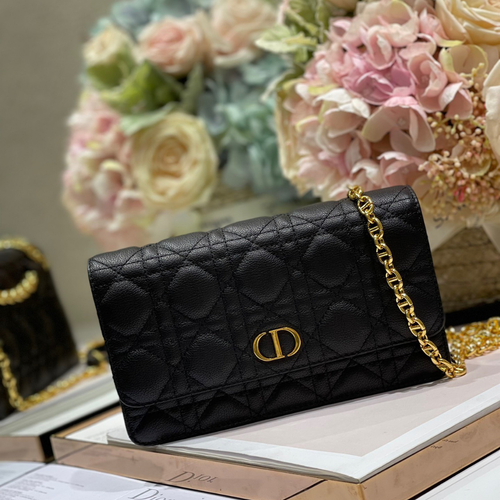 Dior Woc Women’s Black Handbag with Gold Lock 20×11.5×3.5cm
