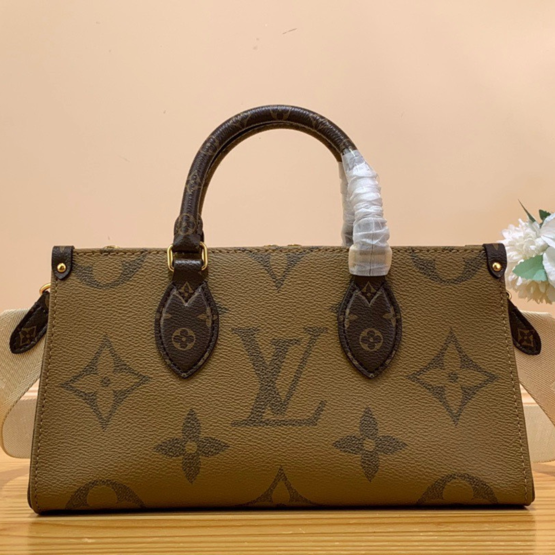 Louis Vuitton LV On The Go Mini Handbags Mono Pattern 25x13x10cm