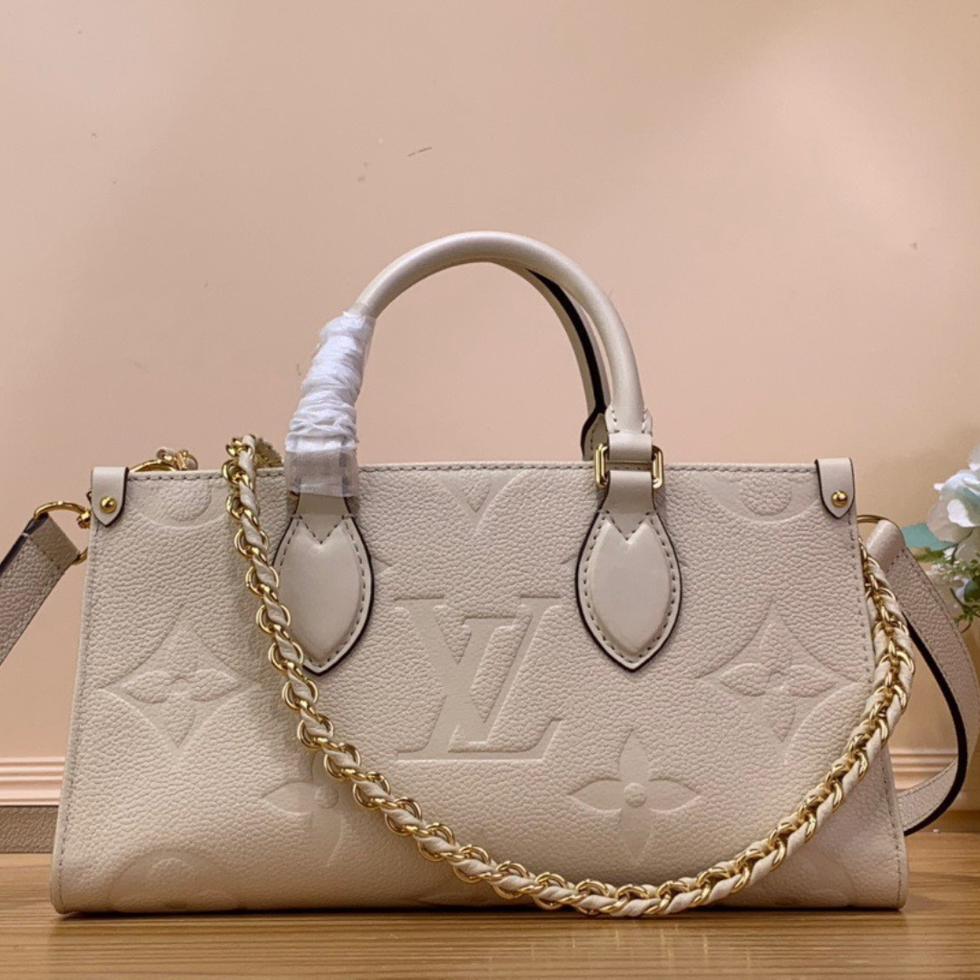 Louis Vuitton LV On The Go Mini Replica 11 White Milk Handbags 25x13x10cm