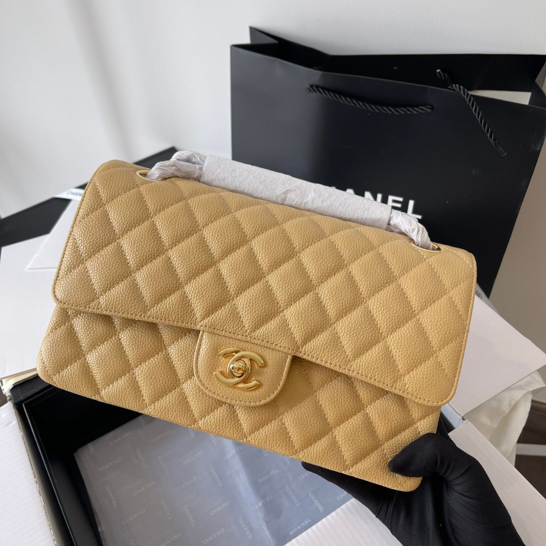 Chanel Medium Classic Hangdbags Cowhide Yellow 25.5cm