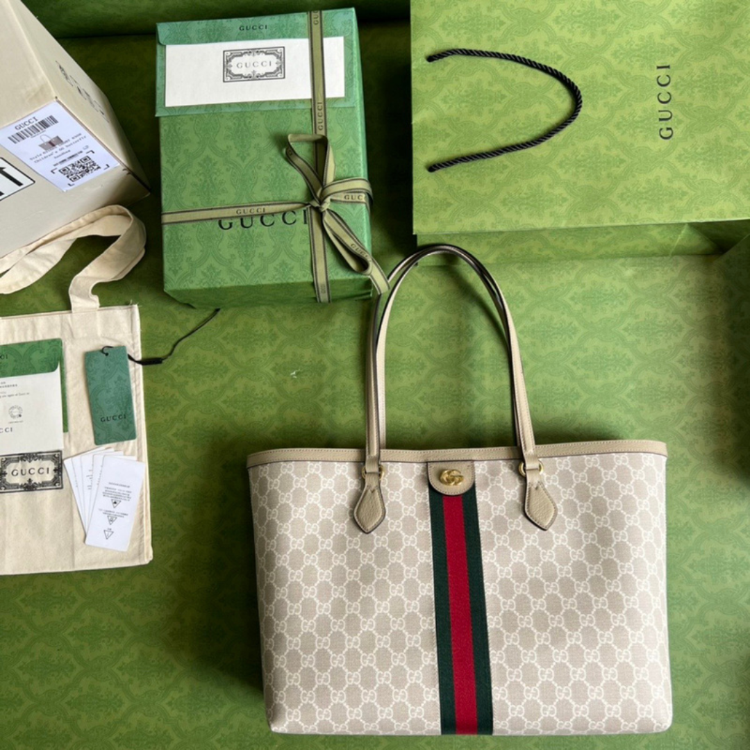 Gucci GG Supreme Ophidia Medium
