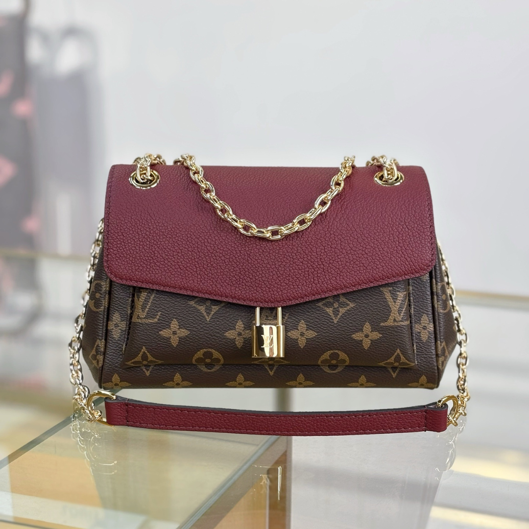 Louis Vuitton Saint Germain BB shoulder bag in Monogram canvas