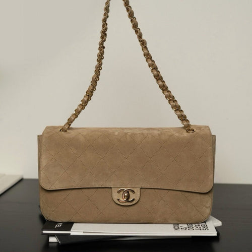 Chanel Maxi Souplissimo flap bag