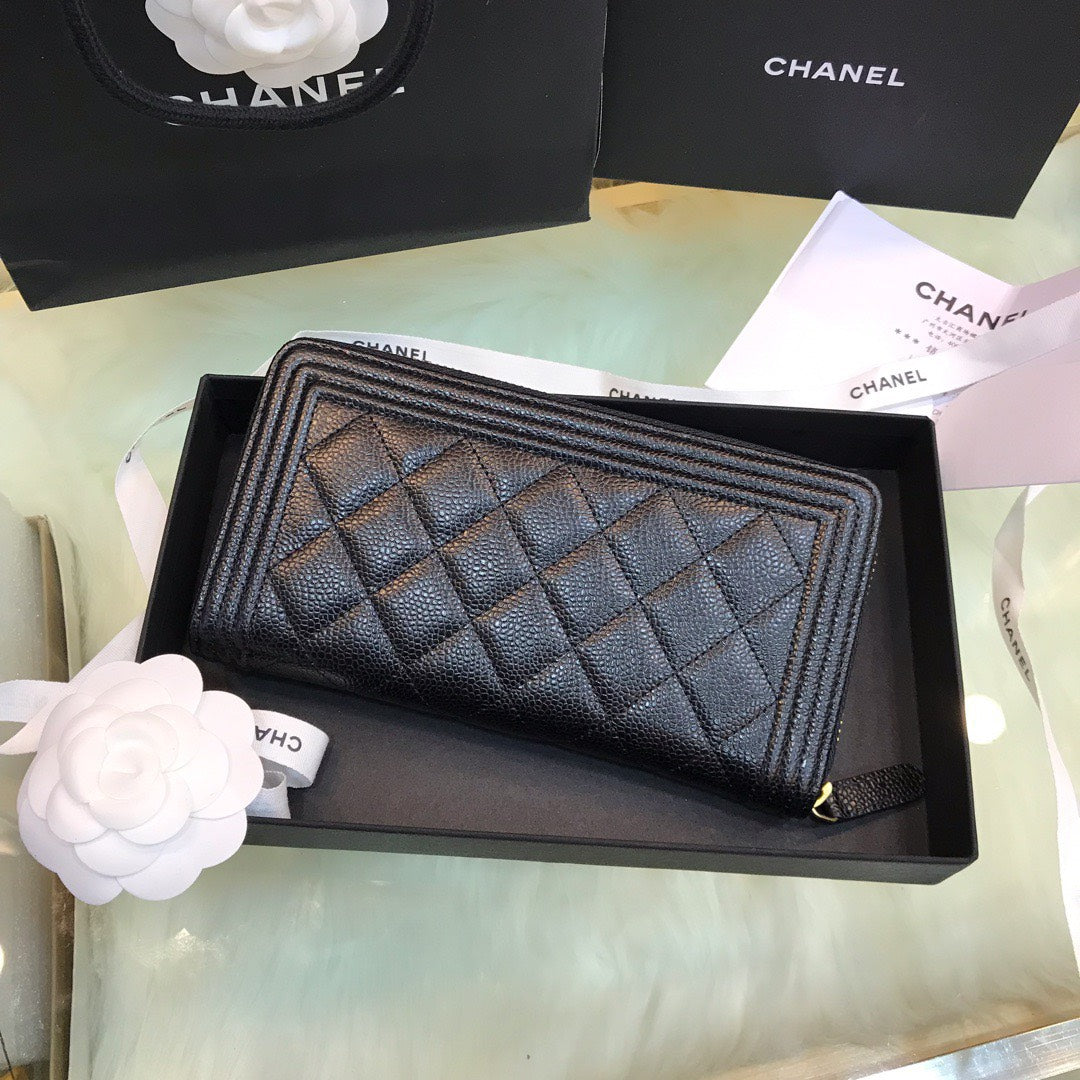 Chanel Wallet Black Grained Leather Gold Lock 19×10.5cm