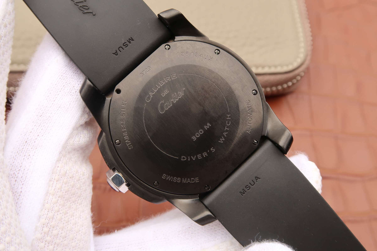 CALIBRE DIVER 42 AUTOMATIC BLACK CASE STEEL BEZEL