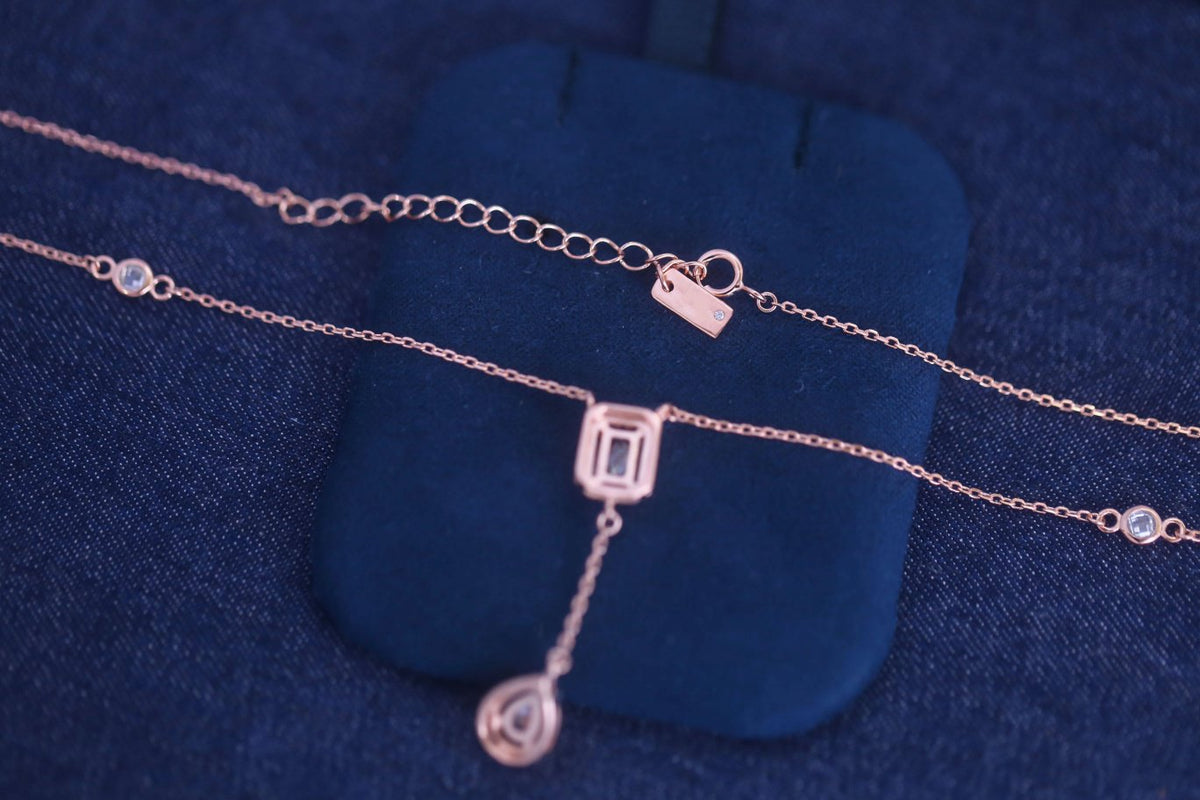 MY TWIN CRACATE DIAMOND NECKLACE