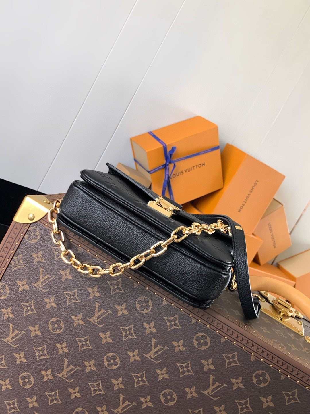 Louis Vuitton Pochette Métis Monogram Empreinte Leather