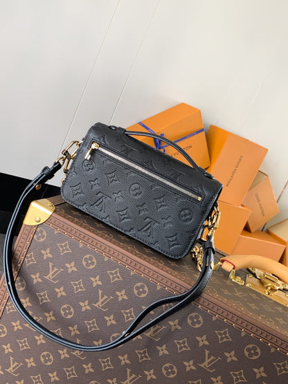 Louis Vuitton Pochette Métis Monogram Empreinte Leather