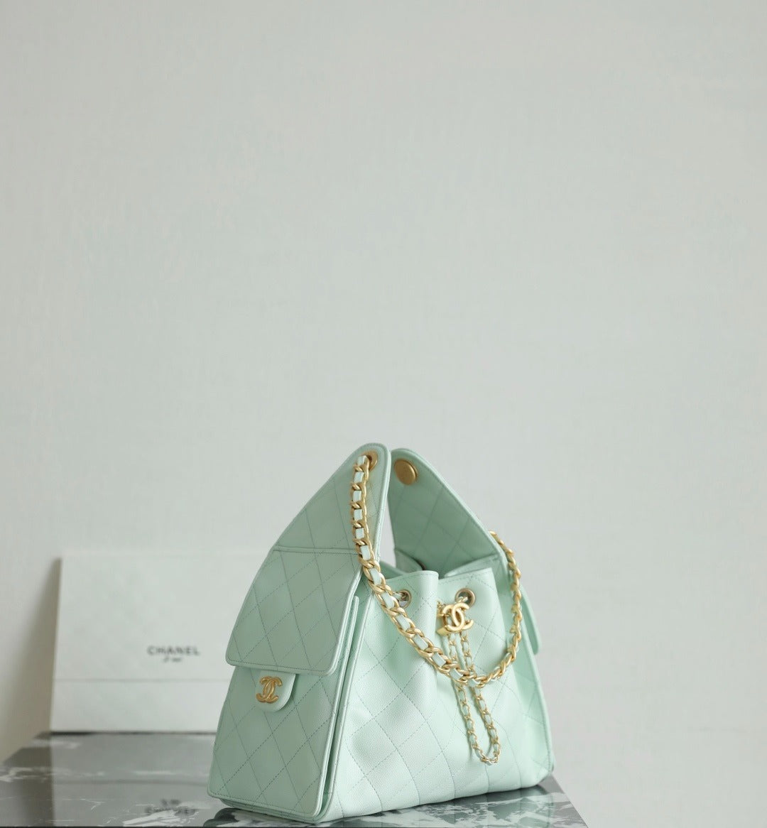 CHANEL 25 HANDBAG 30 IN GREEN CAVIER GOLD HARDWARE