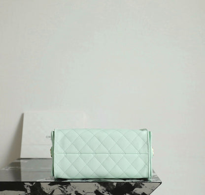 CHANEL 25 HANDBAG 30 IN GREEN CAVIER GOLD HARDWARE