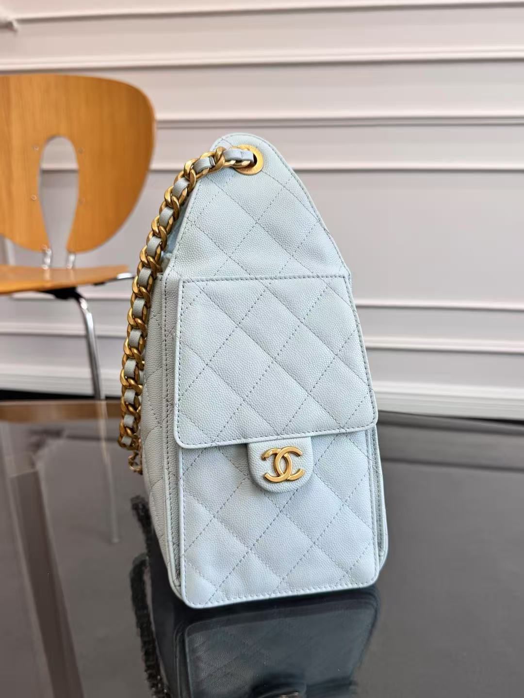 CHANEL 25 HANDBAG 30 IN LGITH BLUE CAVIER GOLD HARDWARE