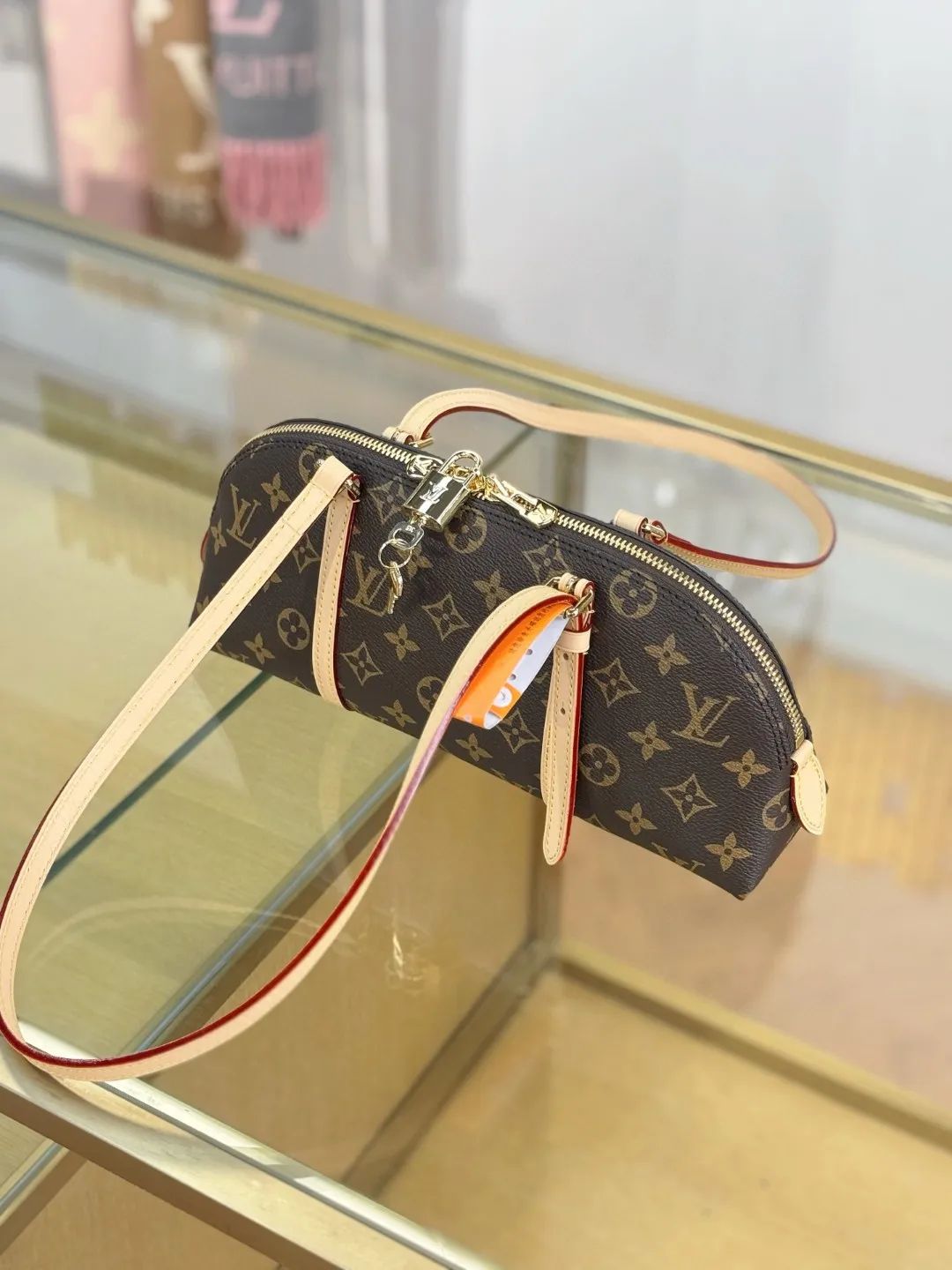 Louis Vuitton Squire East West bag Monogram