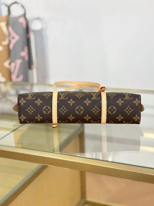 Louis Vuitton Squire East West bag Monogram