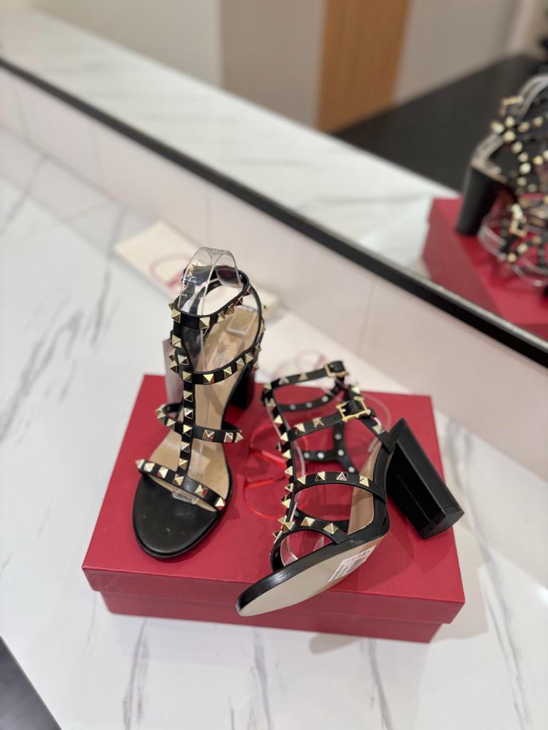 Valentino Rockstud block heel black