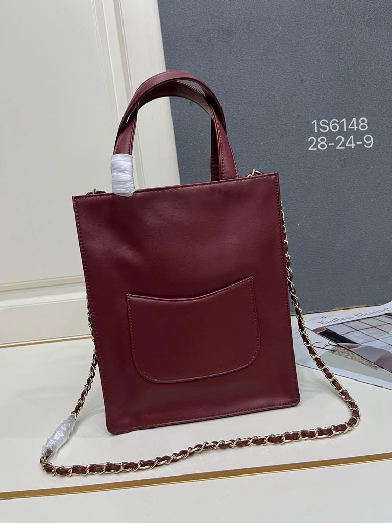 Chanel Small Shopping Bag Métiers d’art 2026 collection