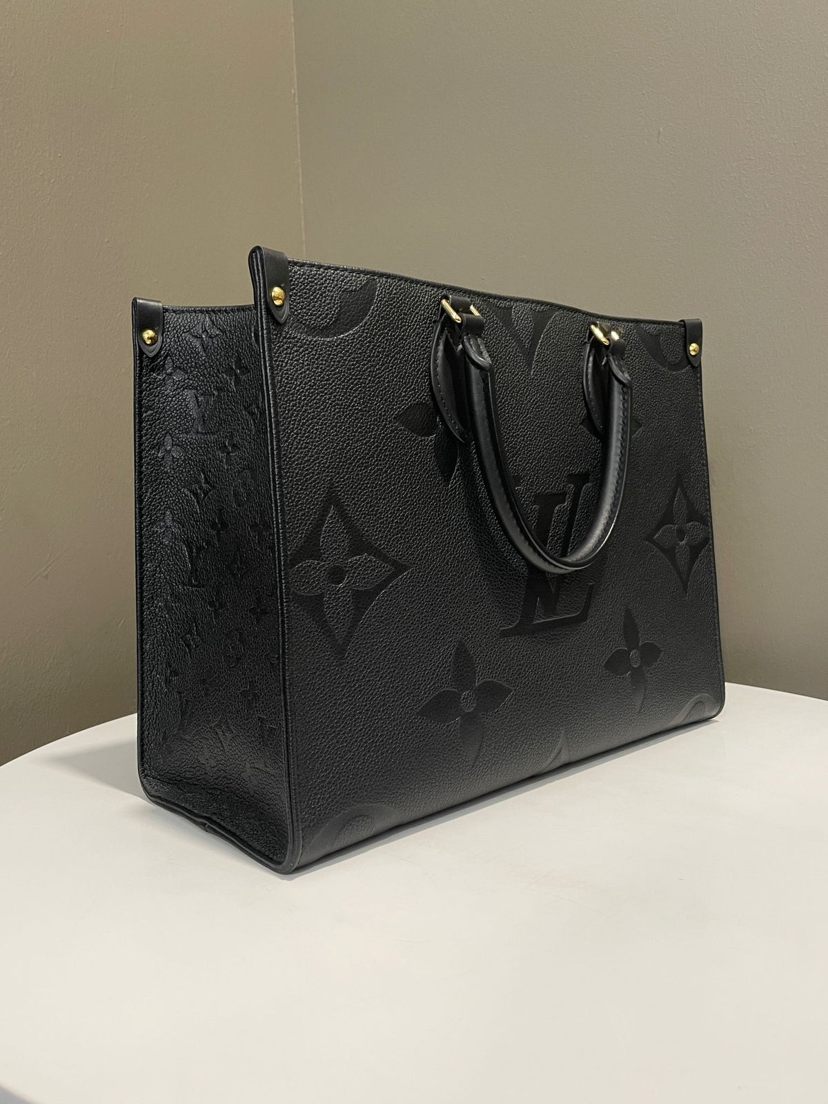 Louis Vuitton Black Empreinte Monogram Giant Onthego MM