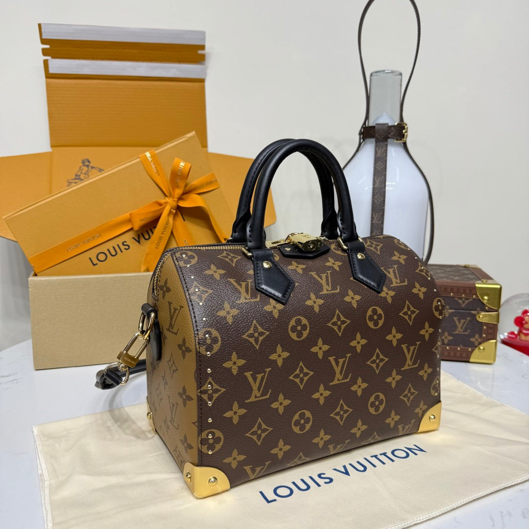 Louis Vuitton Speedy Bandoulière Monogram canvas