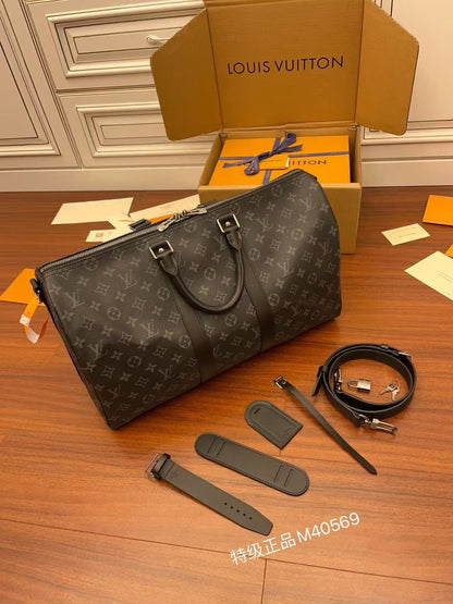 Louis Vuitton Keepall Bandouliere
