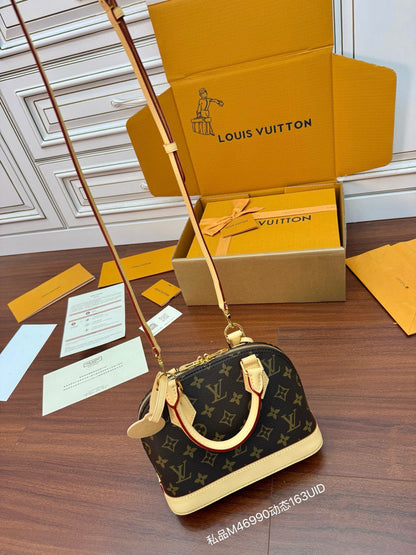 Louis Vuitton Alma BB bag in Monogram