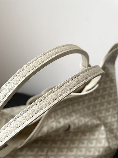 GOYARD Goyardine Saint Louis Claire Voie GM White Yellow