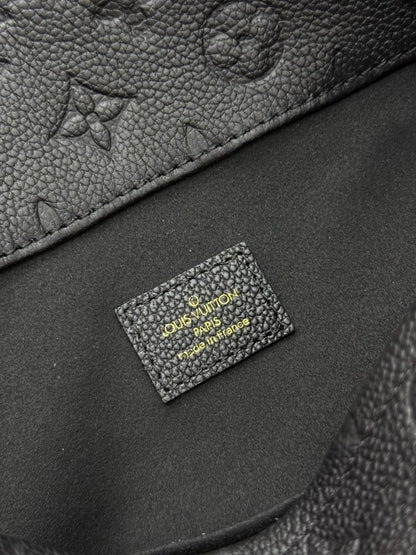 Louis vuitton artsy mm black bag