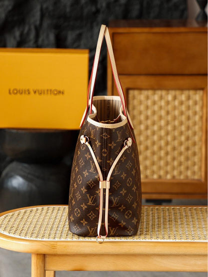 Louis Vuitton Neverfull tote