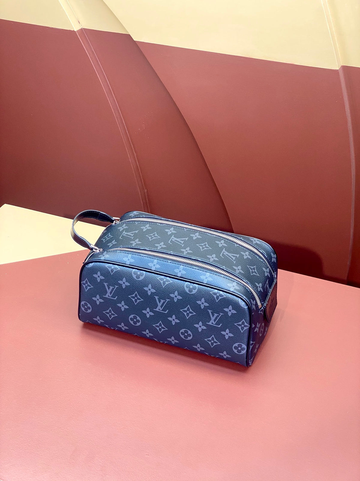 Louis Vuitton Dopp Kit Toilet Pouch