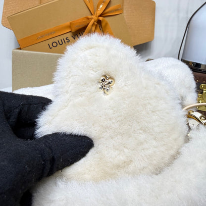 Louis Vuitton Capusnow Capucines handbag