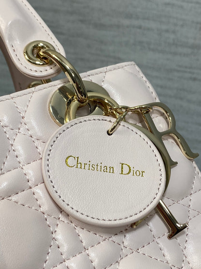 Dior Saddle small Pink colour