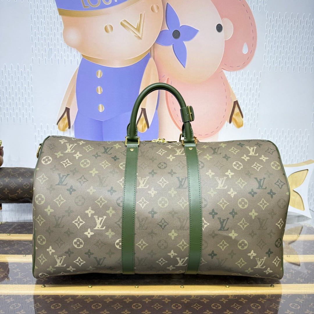 Louis Vuitton Keepall Bandoulière Khaki Green Monogram