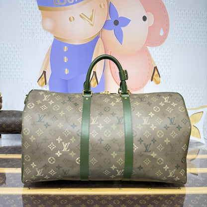 Louis Vuitton Keepall Bandoulière Khaki Green Monogram