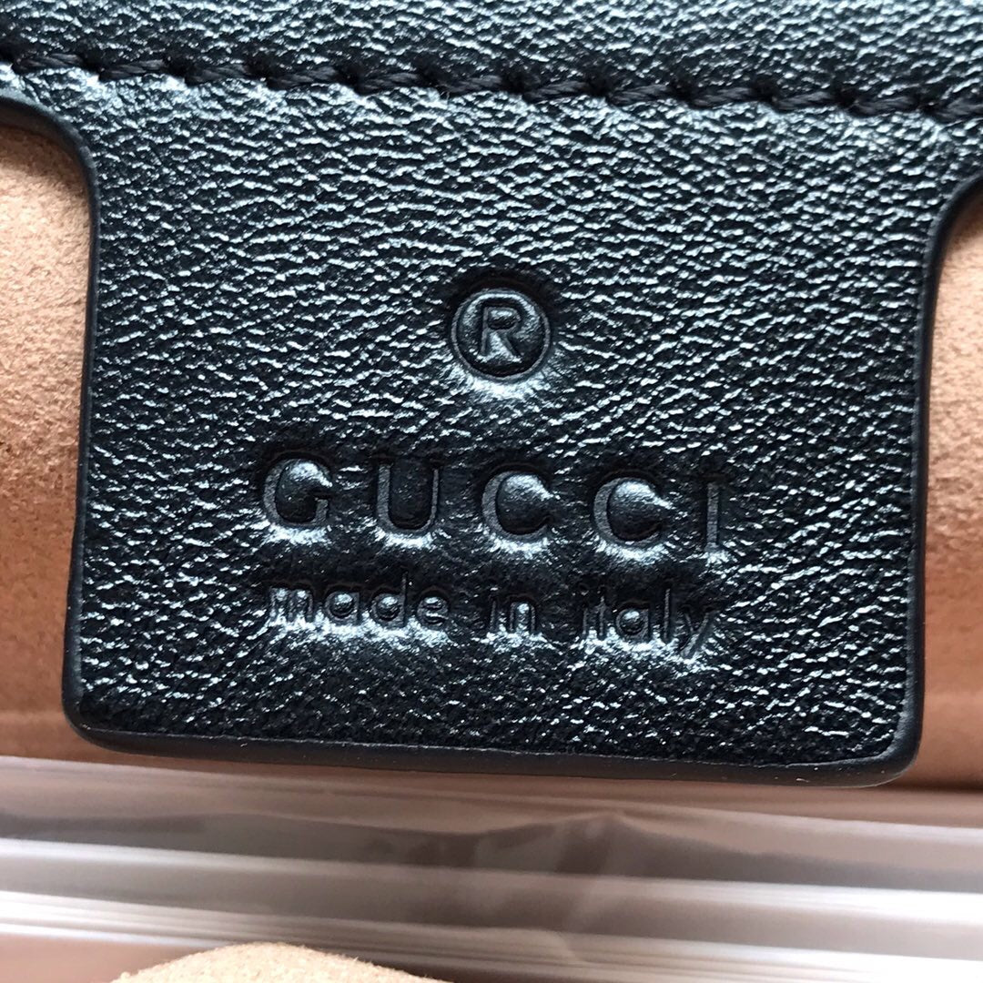 Gucci GG Marmont GG Shoulder Bag Small
