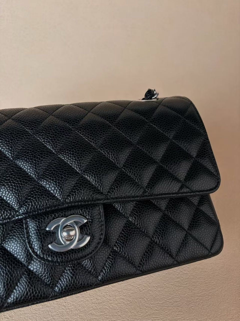 Chanel Classic Flap Medium 25 Black sliver Hardware