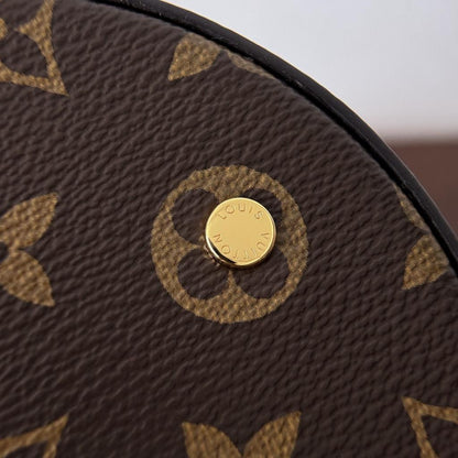 LV Scott M46933