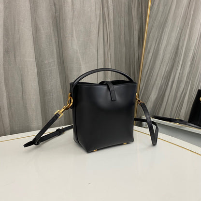 Saint Laurent Le 37 Bucket Bag