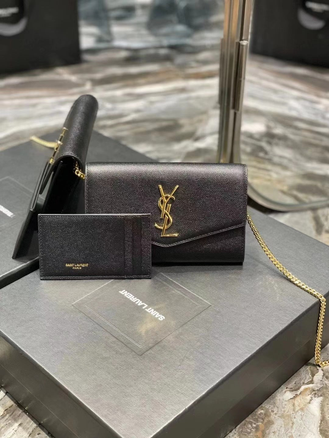 Saint Laurent Grain De Poudre Uptown Chain Wallet White