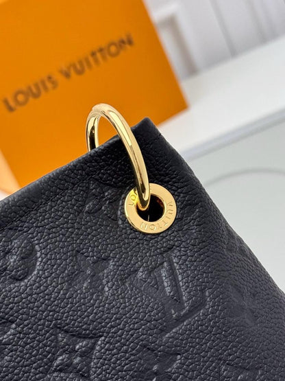 Louis vuitton artsy mm black bag