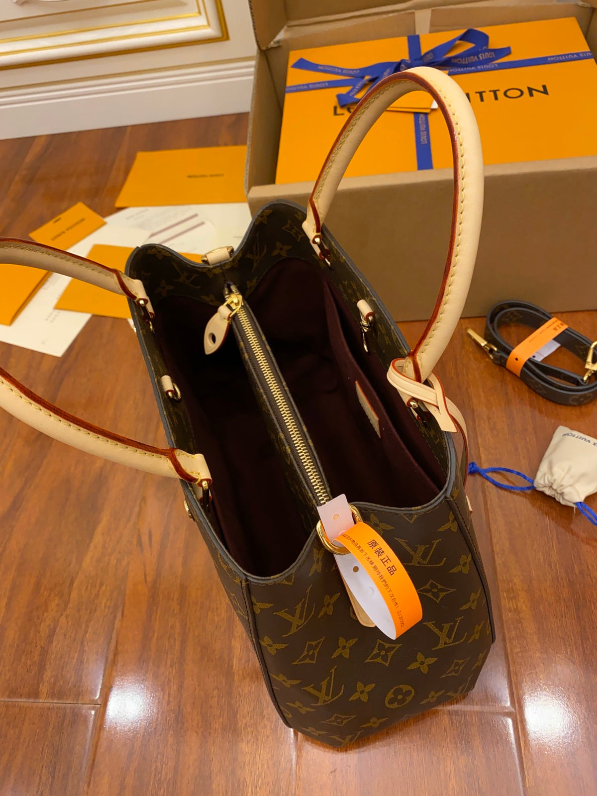 Louis Vuitton Monogram Canvas Montaigne MM Bag