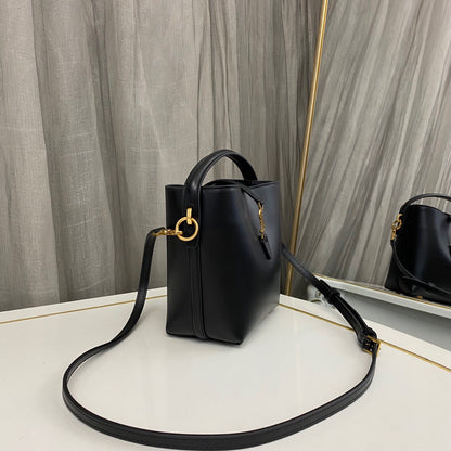 Saint Laurent Le 37 Bucket Bag